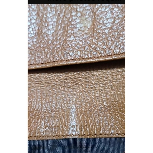 GUCCI LONG WALLET EUC. - Picture 9 of 9